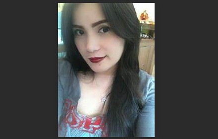 Cerita Seks Genjot Memek Yuli Cantik Paha Putih